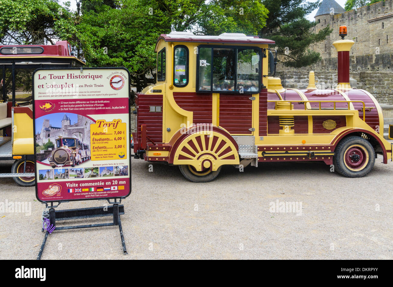 Touristenzug, Carcassonne, Frankreich Stockfoto