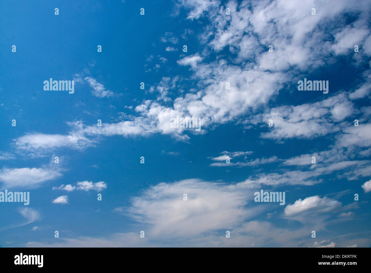 Deutschland, Europa, Himmel, blauer Himmel, Wolken, Schäfchenwolken, Cumulus-Wolken, Cumulus, Bildung, blau, weiß, Wetter, Wolke Stockfoto