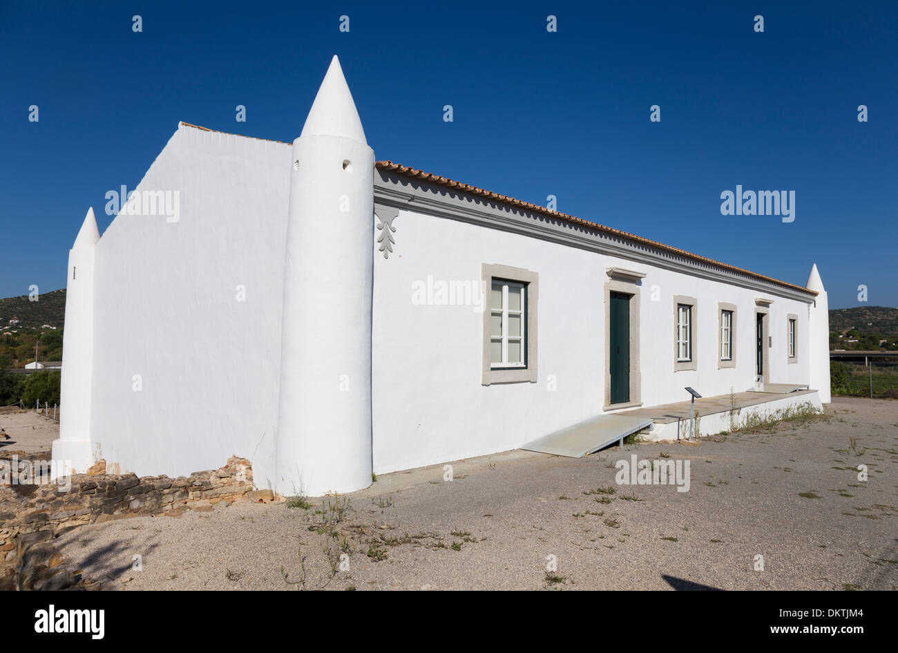 Casa Rural Quinhentista (Bauernhaus), römischen Ruinen von Milreu, Estoi, Algarve, Portugal Stockfoto