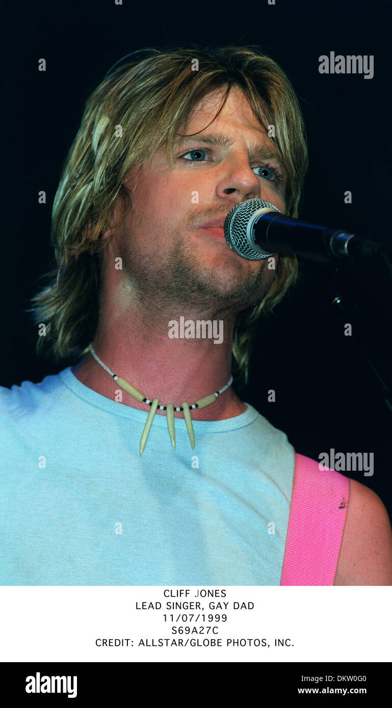 CLIFF JONES. LEAD-SÄNGER, GAY DAD.11/07/1999.S69A27C. Stockfoto