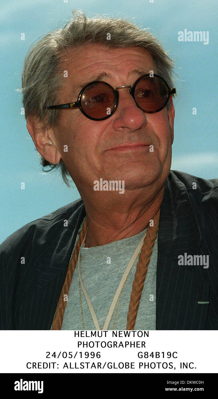 Helmut newton Fotos und Bildmaterial in hoher Auflösung Alamy