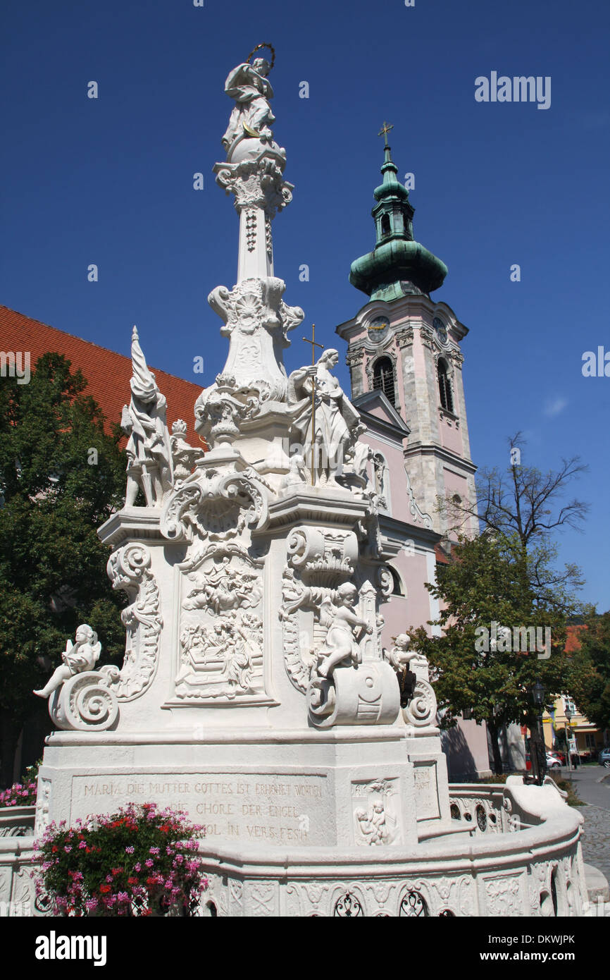 Hainburg an der Donau - barocke Spalte hl gewidmet. Mary Stockfoto