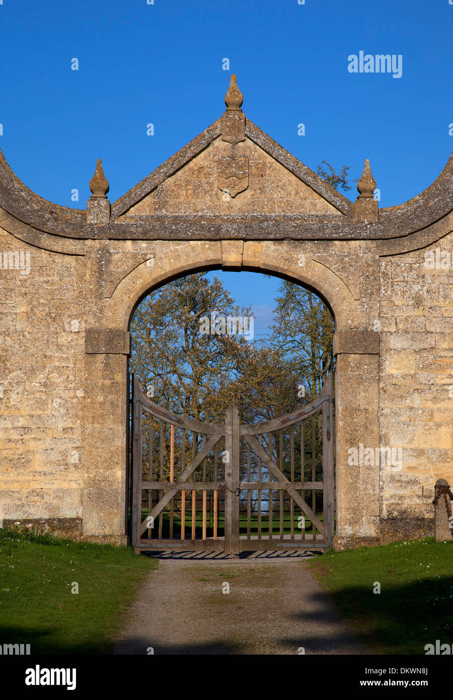 Das historische jakobinischen Torhaus an der Bankettsaal in Chipping Campden, Gloucestershire, England. Stockfoto