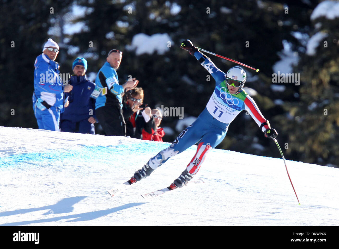 19. Februar 2009 - Whistler, Britisch-Kolumbien, Kanada - konkurriert BODE MILLER (USA) im Super-G Herren an die Olympischen Spiele in Vancouver 2010. Miller ging auf die Silbermedaille gewinnen. (Kredit-Bild: © Mike Kane/ZUMApress.com) Stockfoto