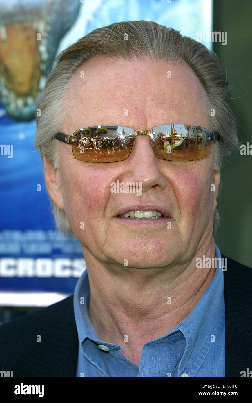 JON VOIGHT. SCHAUSPIELER. ANGELES, USA. ARCLIGHT CINERAMA DOME, LOS AN.29/06/2002.LAB5738. Stockfoto