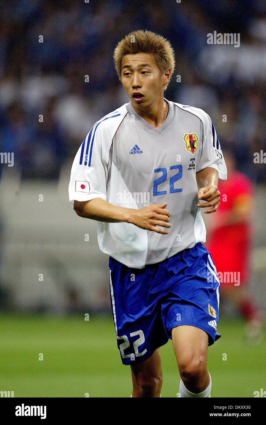 19. April 1942 - JAPAN V Belgien - DAISUKE ACHIKAWA. Japan. SAITAMA, SAITAMA, JAPAN. JAPAN-V-BELGIUM.04/06/2002.DI3233. K47873. VORSCHAU WM 2006. (Kredit-Bild: © Globe Photos/ZUMAPRESS.com) Stockfoto