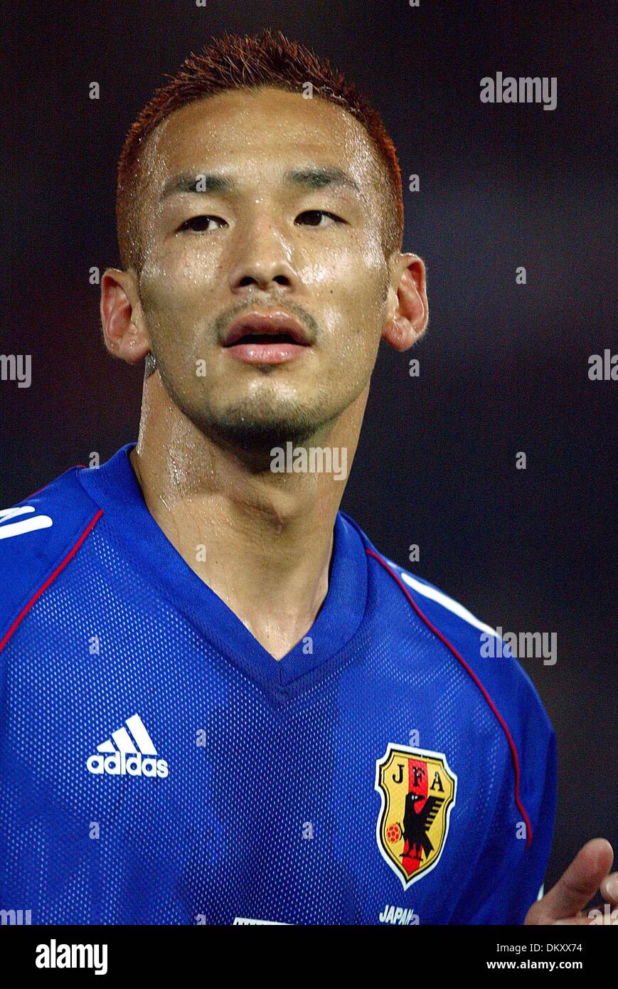 19. April 1942 - JAPAN V Russland - HIDETOSHI NAKATA. JAPAN & PARMA. INTERNATIONAL STADIUM YOKOHAMA. JAPAN-V-RUSSIA.09/06/2002.DIB4818. K47873. VORSCHAU WM 2006. (Kredit-Bild: © Globe Photos/ZUMAPRESS.com) Stockfoto