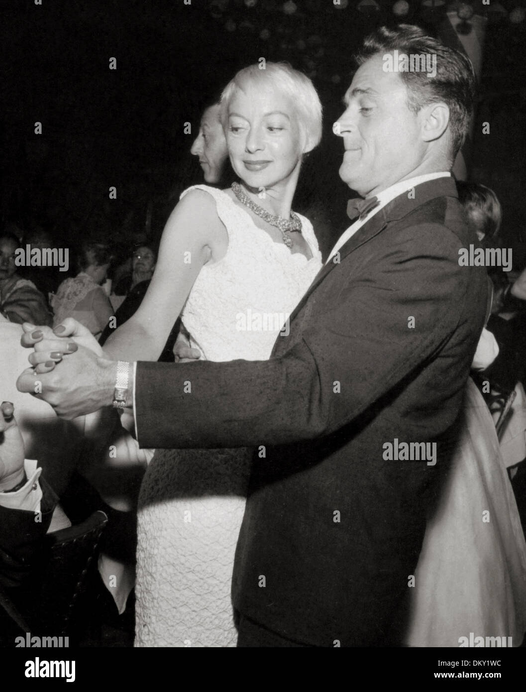 23. Dezember 2002 - EVELYN KEYES, MIKE TODD. NATE CUTLER / (Kredit-Bild: © Globe Photos/ZUMAPRESS.com) Stockfoto