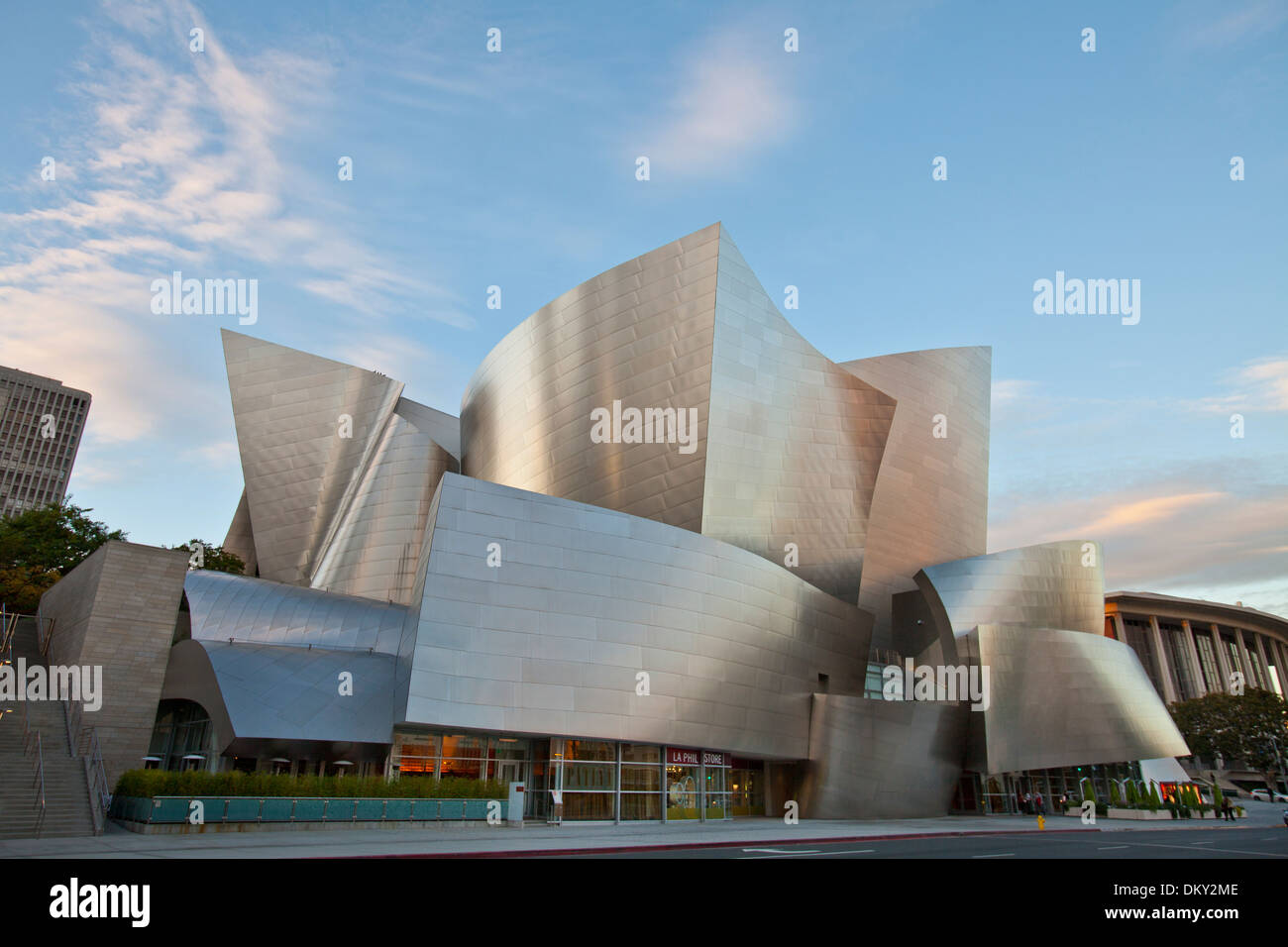 Walt Disney Concert Hall von Frank Gehry, Los Angeles Music Center, Grand Avenue, die Innenstadt von Los Angeles, Kalifornien, USA Stockfoto