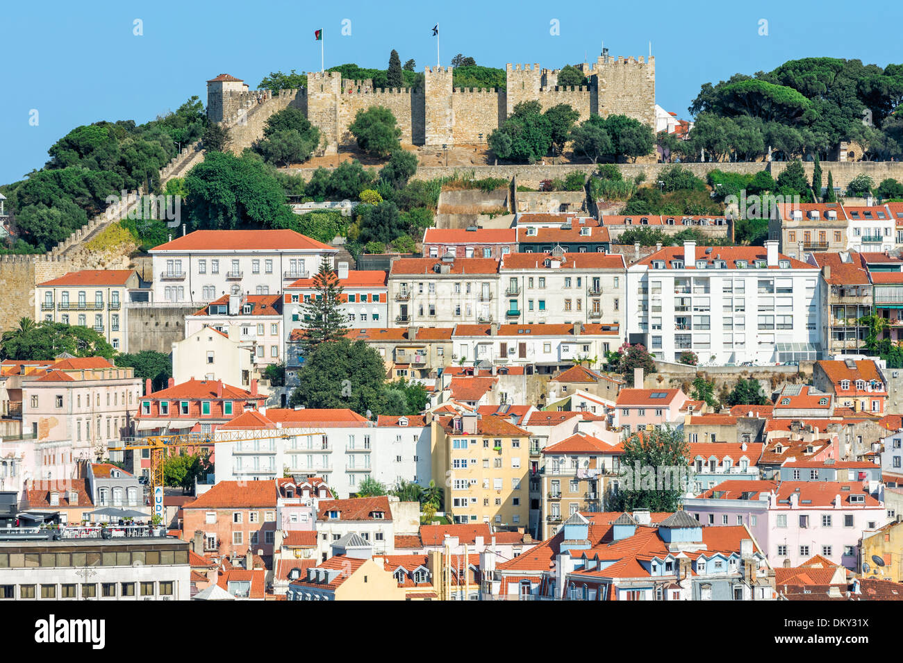 Blick über Lissabon und das Castelo Sao Jorge, Lissabon, Portugal Stockfoto