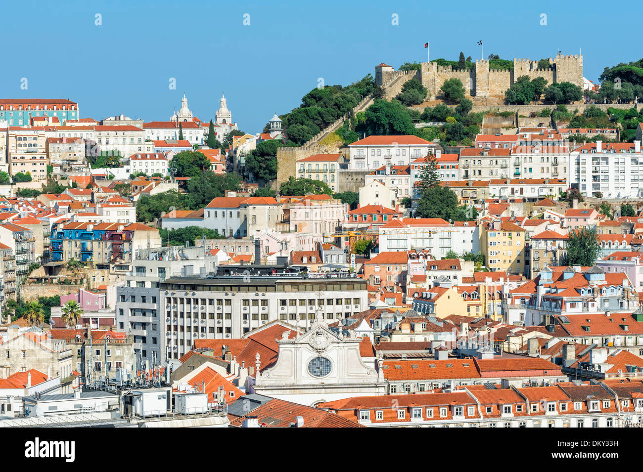 Blick über Lissabon und das Castelo Sao Jorge, Lissabon, Portugal Stockfoto