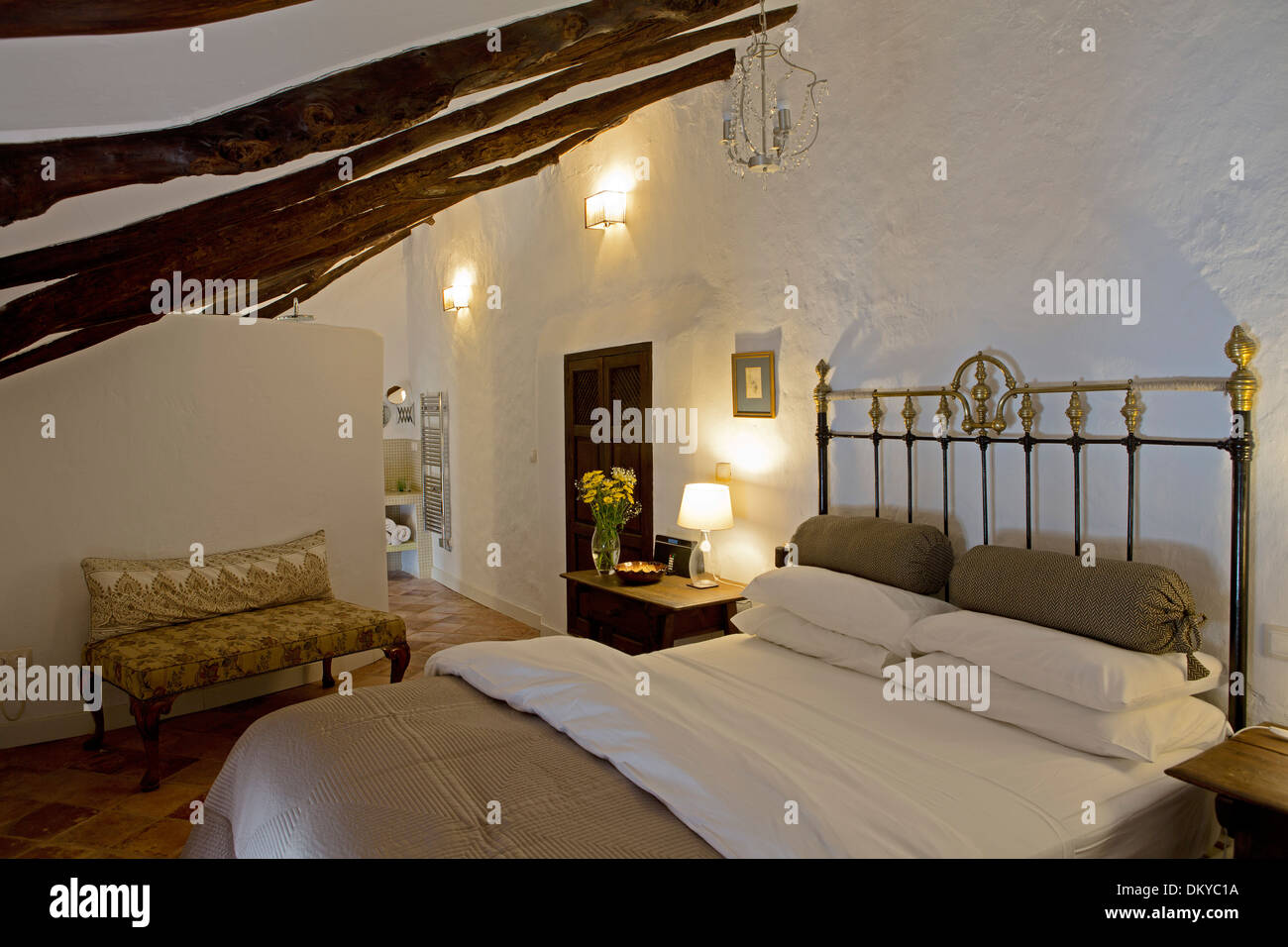 Almohalla 51, Archidona, Spanien. Architekt: keine, 2013. Schlafzimmer. Stockfoto