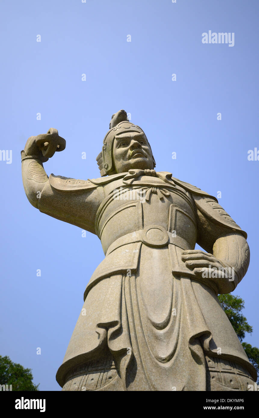 schöne chinesische Art Gottheit Riese, der den Tempeleingang zu schützen Stockfoto