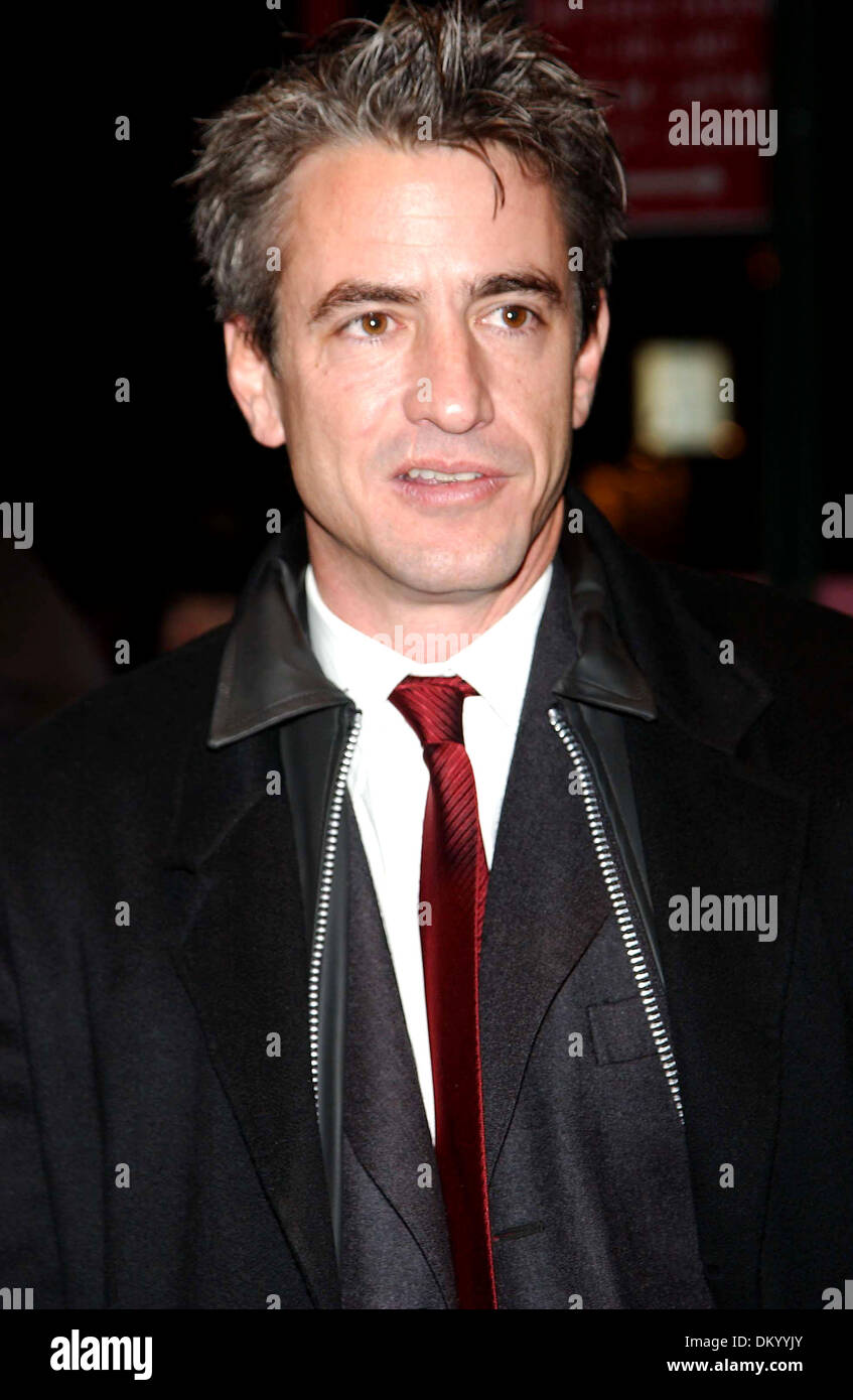 6. Mai 2002 - New York, NEW YORK - K46249AR. Premiere von "The Family Stone''. DGA Theatre in New York auftreten12Bei-14-2005. ANDREA RENAULT - DERMOT MULRONEY (Kredit-Bild: © Globe Photos/ZUMAPRESS.com) Stockfoto