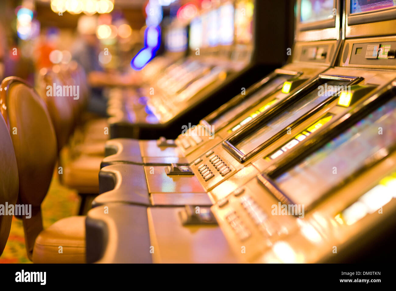 spielautomaten-casino-interior-las-vegas-nevada-usa-dm0tkn.jpg