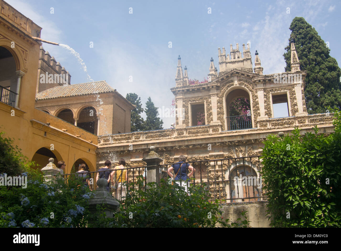 Gärten des Alcázar (Königlicher Palast), Sevilla, Andalusien, Spanien. "Wassergärten von Dorne" in Game of Thrones. Stockfoto