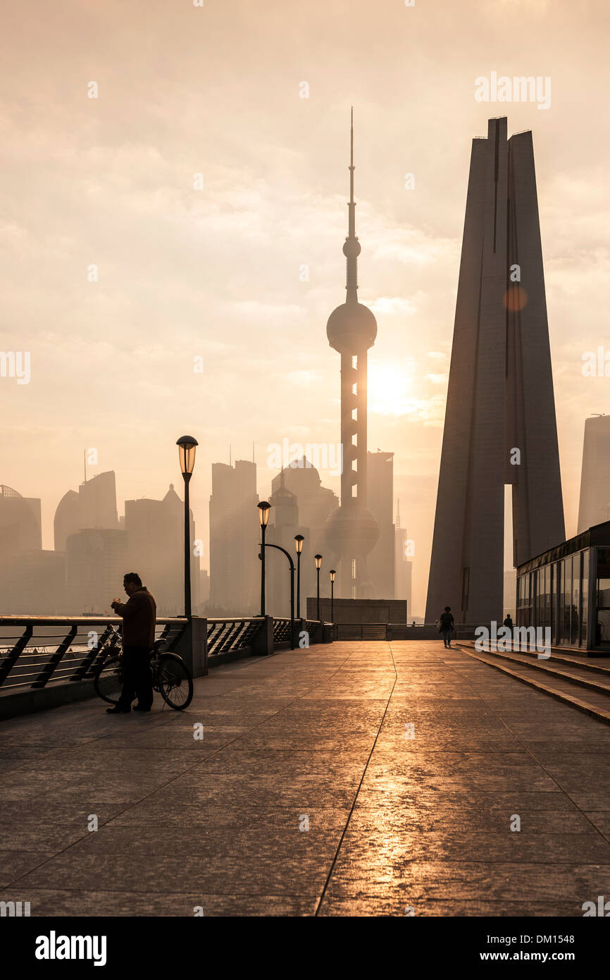Der Bund, Sonnenaufgang, Shanghai, China Stockfoto