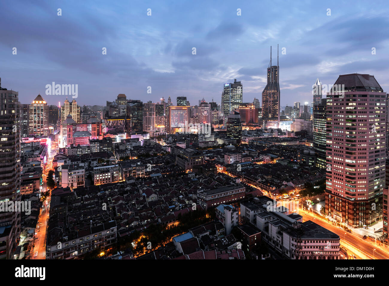 Stadtbild, Panorama, Twilight, Puxi, Huangpu, Shanghai, China Stockfoto