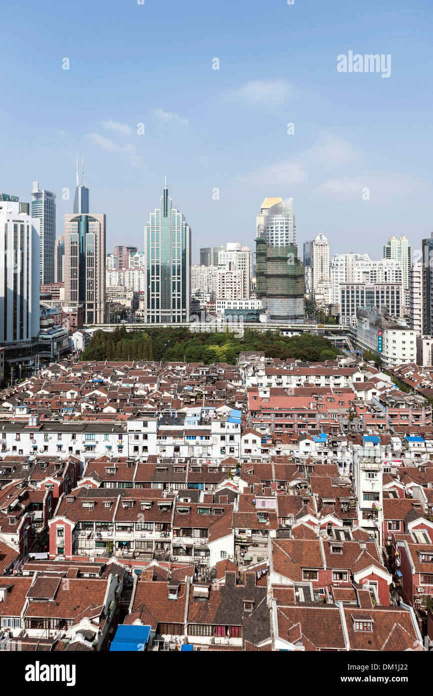 Historischen und modernen Gebäuden, Stadtgestaltung, Renmin Road, Puxi, Shanghai, China, Asien Stockfoto
