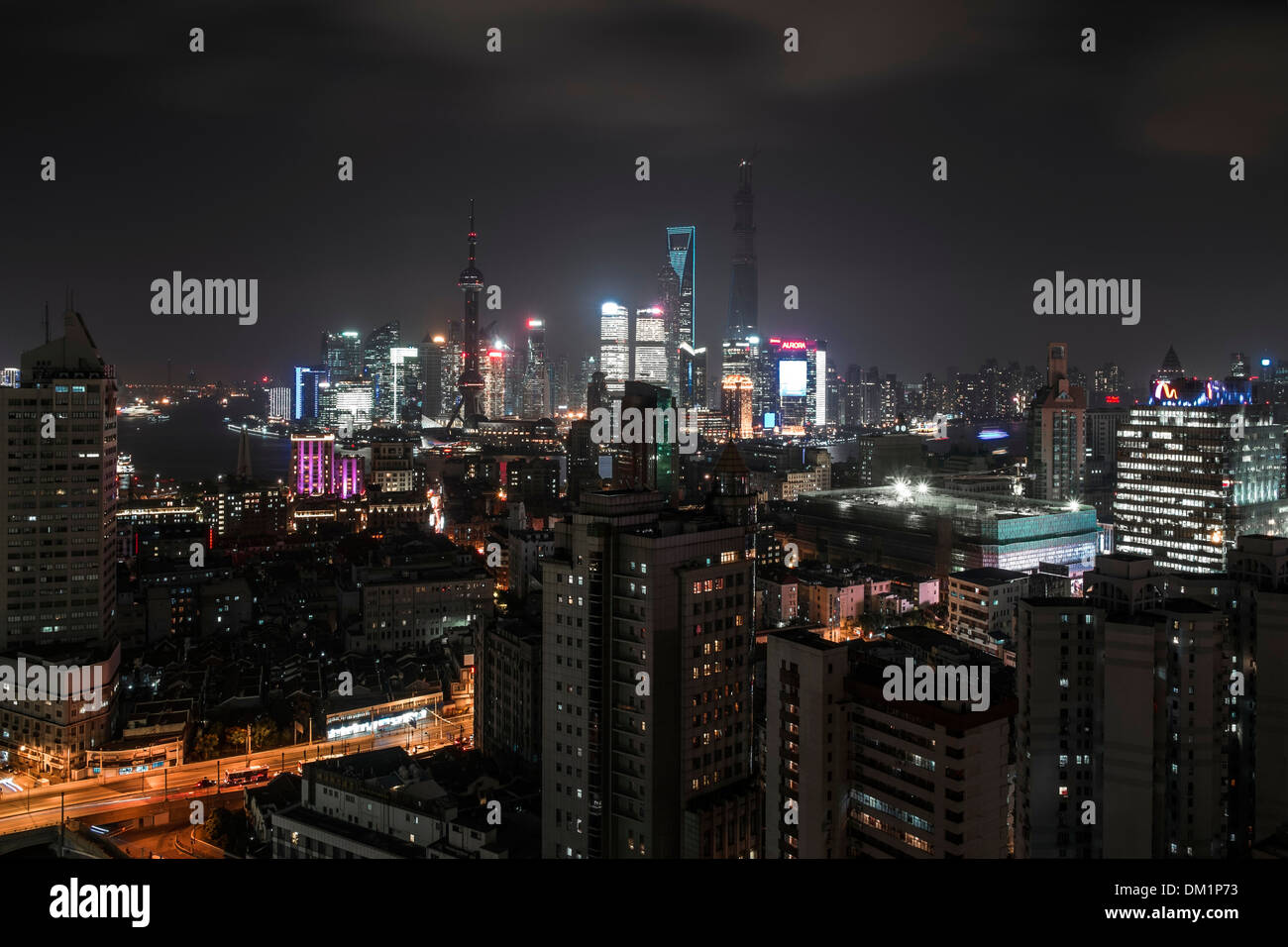 Stadtbild, Panorama, Pudong, Abend, Shanghai, China Stockfoto