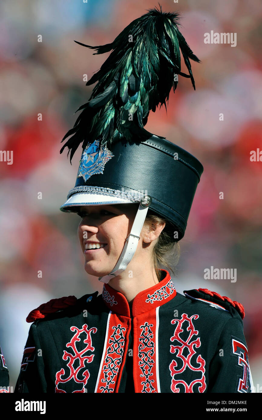 Mitglieder der Band von Raiderland Goin vorbereiten für die Halbzeit-Show als die Texas Tech Red Raiders zu einem 41-13 Sieg über Oklahoma Sooners AT&T Jones Stadium in Lubbock, Texas kreuzte. (Kredit-Bild: © Steven Leija/Southcreek Global/ZUMApress.com) Stockfoto