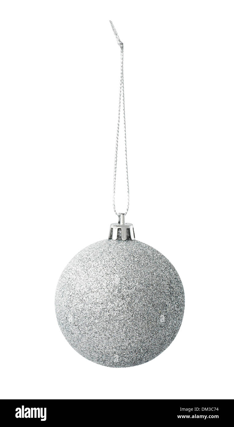 Silber Glitzer Weihnachtskugel ausgeschnitten auf weißem Hintergrund Stockfoto