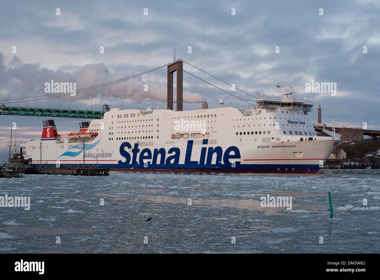 Die riesige Ro/Pax-Fähre M/V Stena Germanica kommt Göteborg aus Kiel. Stockfoto