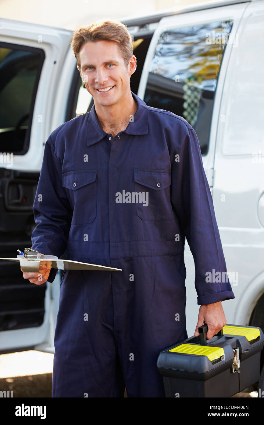 Porträt der Mechaniker mit Van Stockfoto
