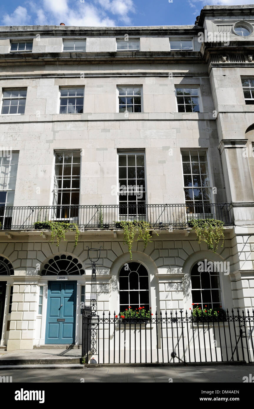 Haus im georgischen Stil, Bedford Square, Bloomsbury, London England UK Stockfoto