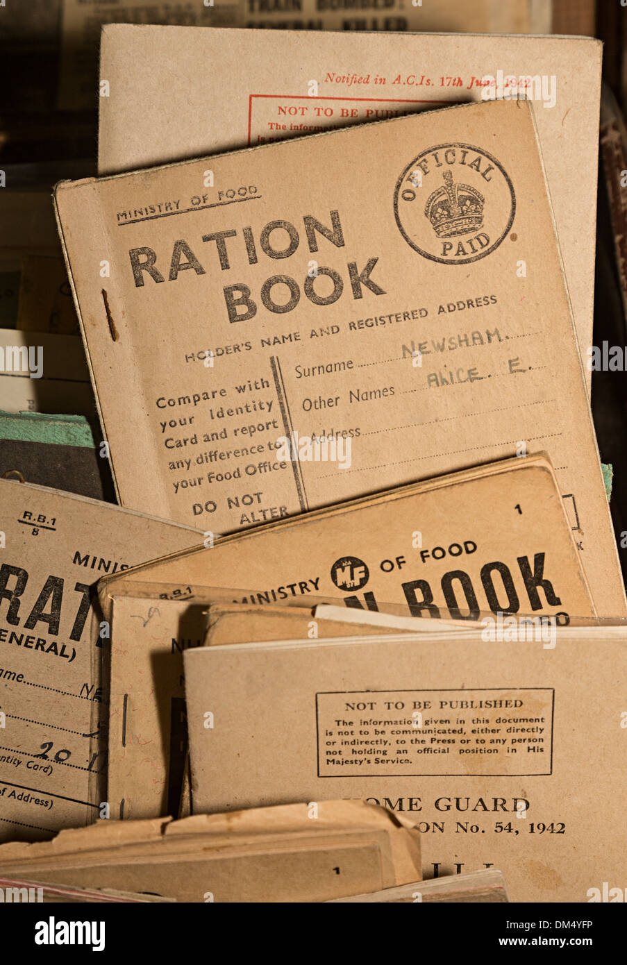 Zweiten Weltkrieg Lebensmittelkarten im museum Stockfoto