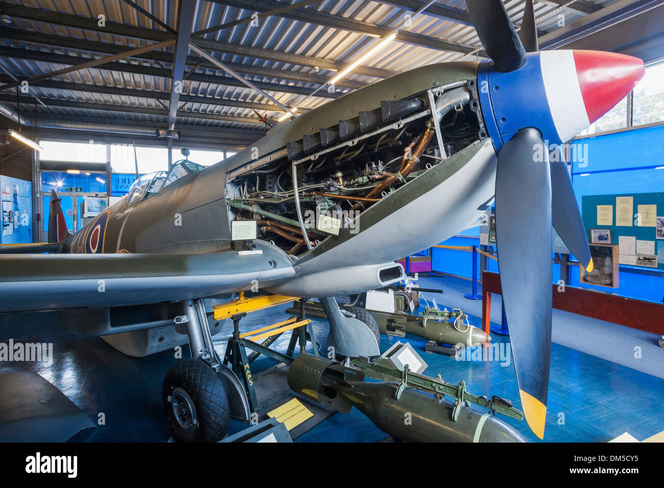 UK Vereinigtes Königreich Europa Großbritannien Großbritannien England Kent RAF Manston Spitfire und Hurricane Museum Spitfire Flugzeug Flugzeuge Stockfoto