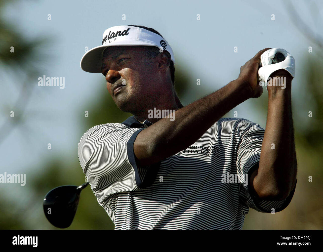 13. März 2005; Palm Beach Gardens, FL, USA; VIJAY SINGH Abschlag am 18 bei der Honda Classic im Mirasol Sonntagnachmittag. Stockfoto