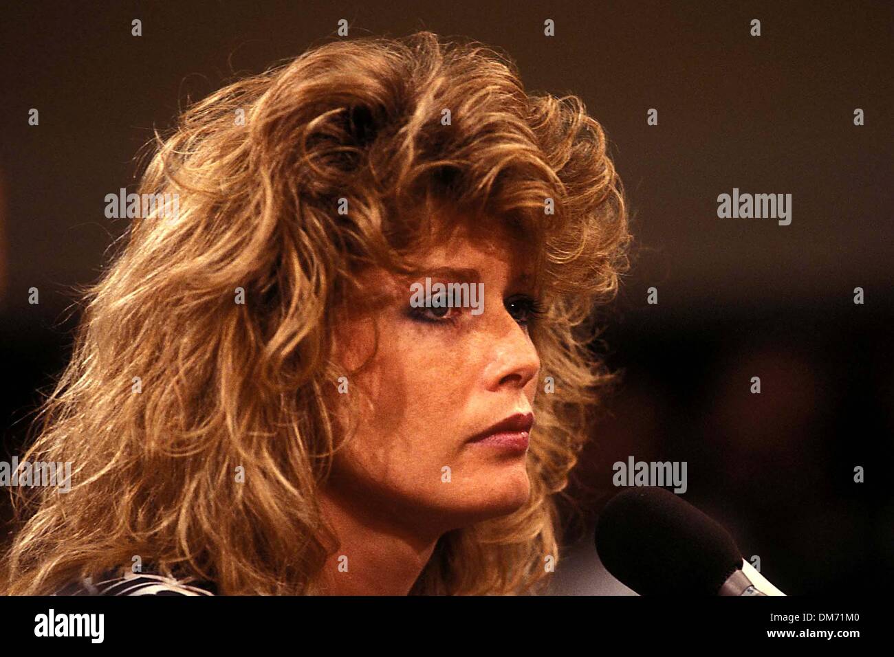 8. Juni 1987 - K31535JC. IRAN-CONTRA-HEARING.06/08/1987. JAMES COLBURN / 1987.FAWN HALL(Credit Image: © Globe Photos/ZUMAPRESS.com) Stockfoto