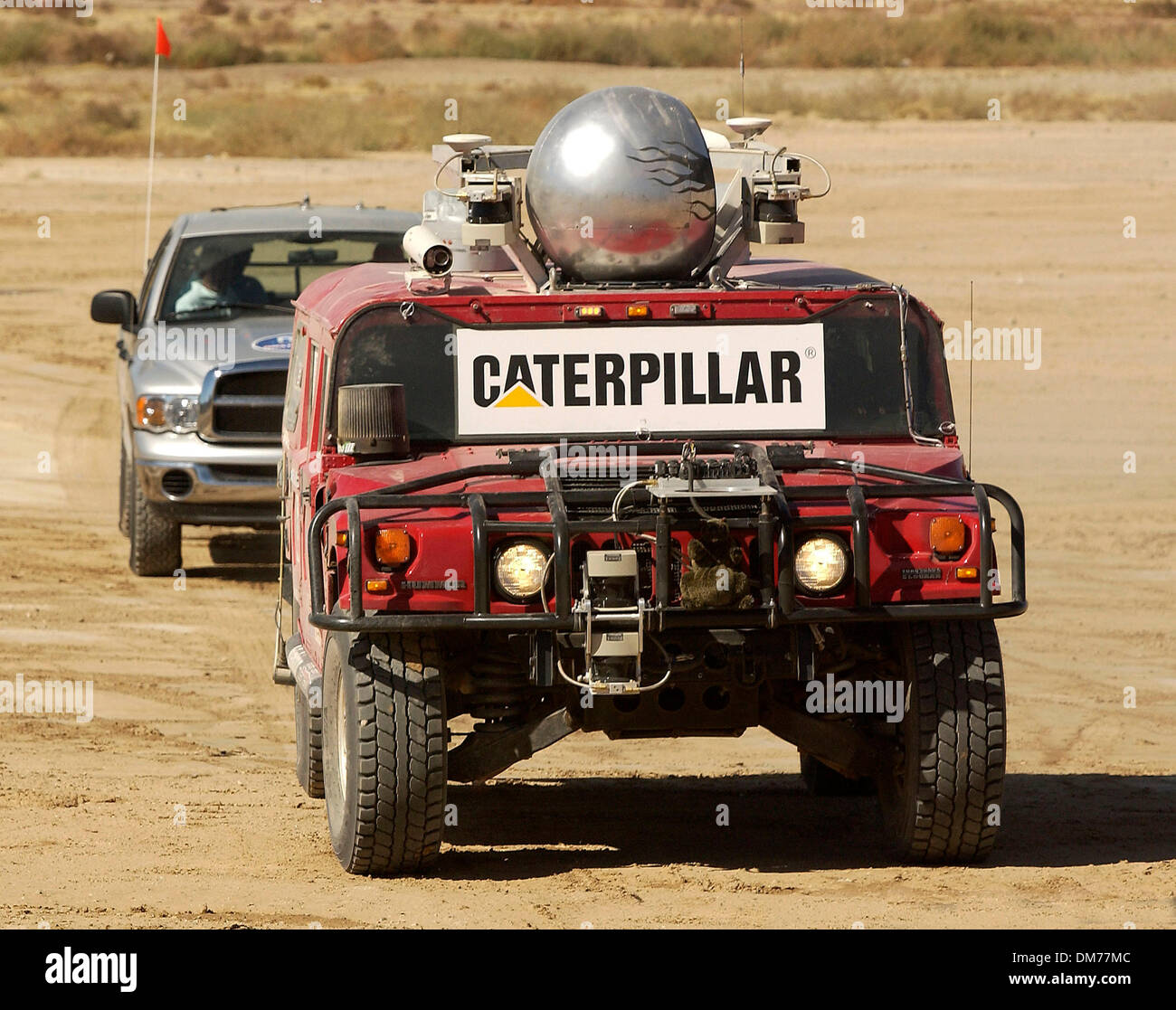 8. Oktober 2005; Primm, NV, USA; HIGHLANDER, die autonomen Roboterfahrzeug von Carnegie Mellon Red Team auch Abschluss der DARPA Grand Challenge.  Obligatorische Credit: Foto von Vaughn Youtz/ZUMA Press. (©) Copyright 2005 von Vaughn Youtz. Stockfoto