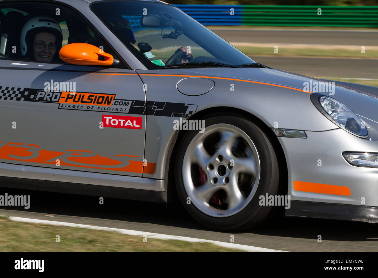 PORSCHE 997 GT3 AUF DER STRECKE, PRO'PULSION, FAHREN AUF EINER RENNSTRECKE, DREUX, EURE-ET-LOIR (28), FRANKREICH-KURSE Stockfoto