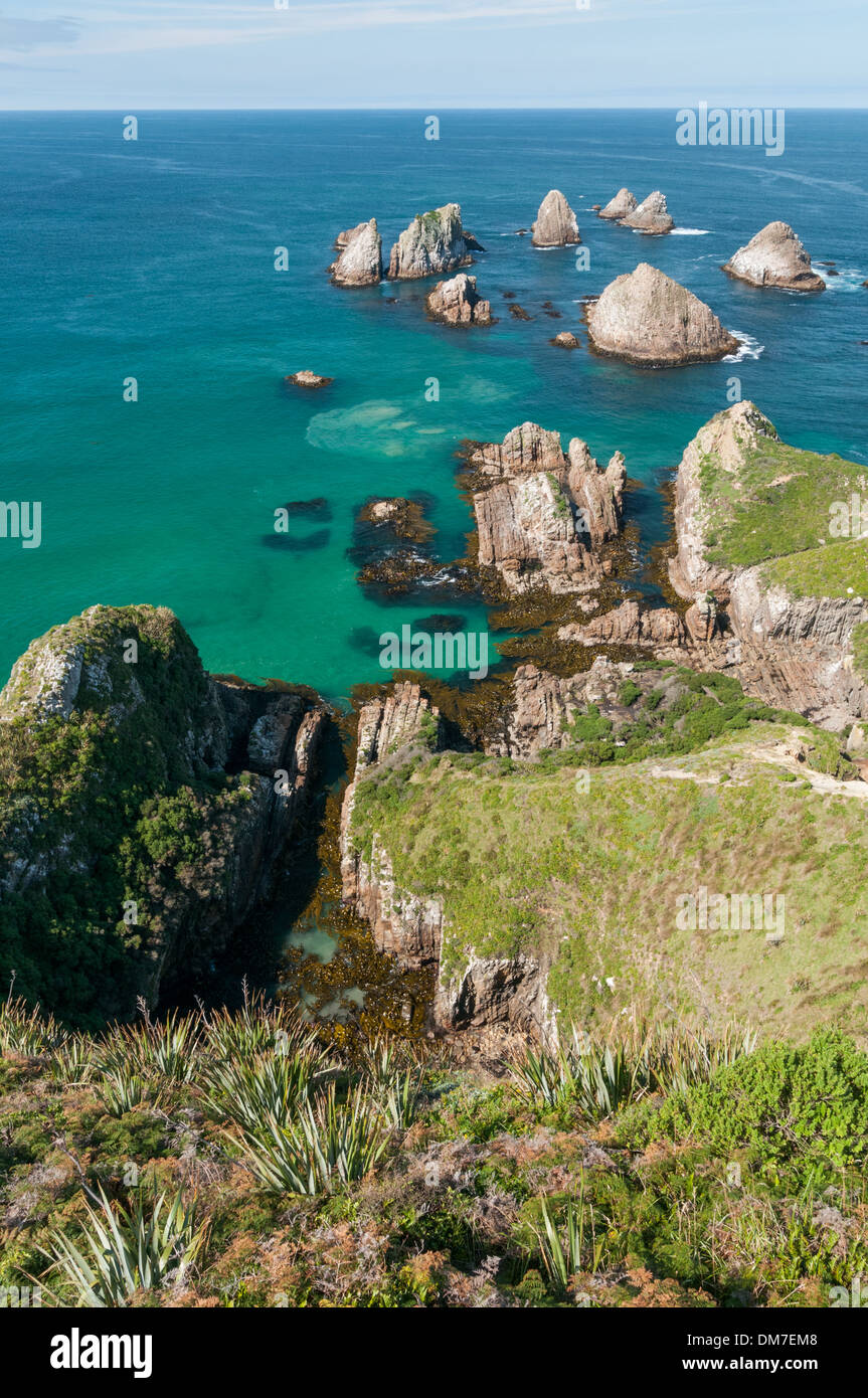 Nugget Point and the Nuggets, Catlins Coast, South Otago, South Island, Neuseeland. Stockfoto