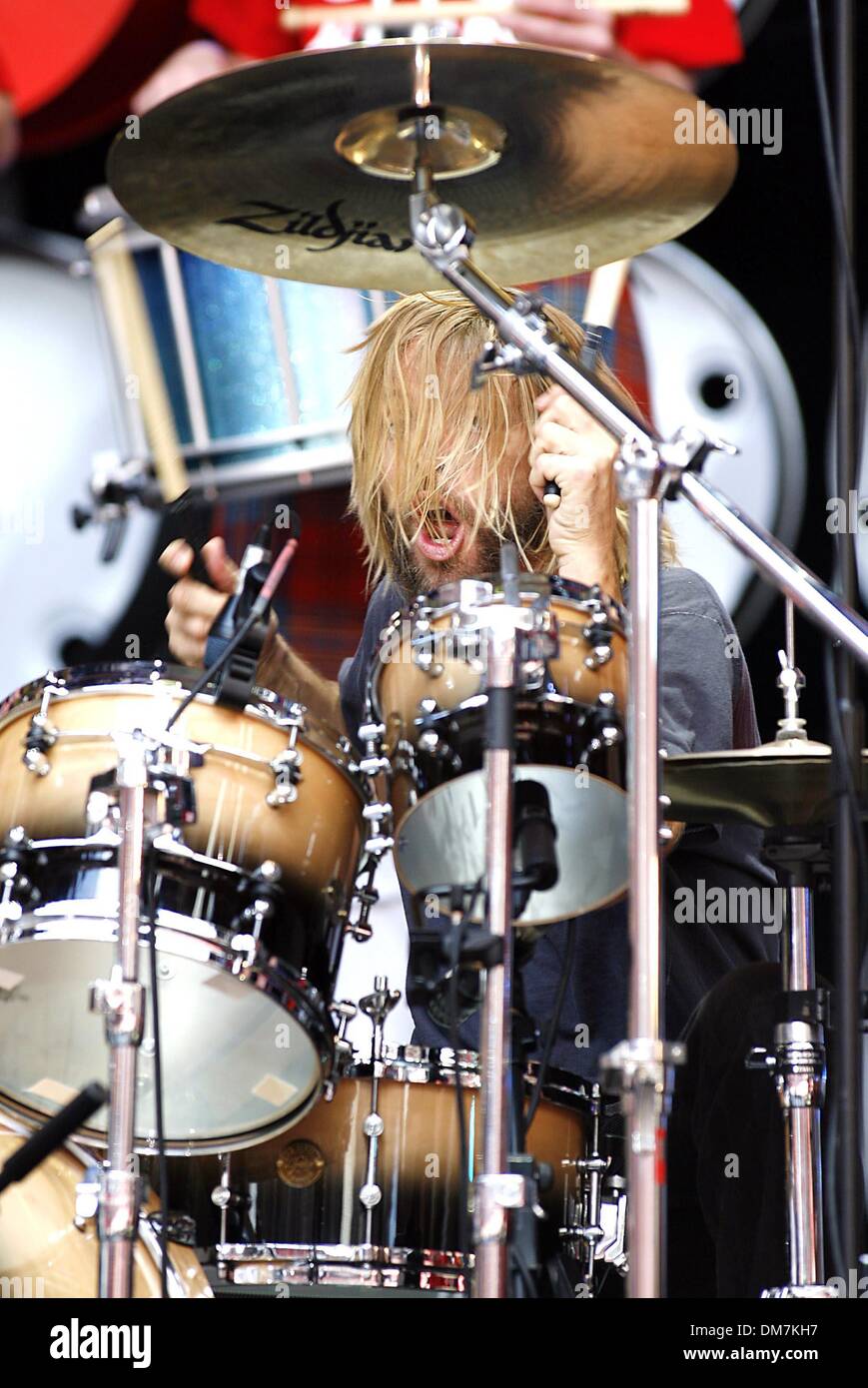 23. Juni 1941 - London, Vereinigtes Königreich - LIVE EARTH Konzert, WEMBLEY STADIUM, LONDON, Vereinigtes Königreich-07-07-2007.PHOT von MARK CHILTON - - 2007.TAYLOR HAWKINS. K53738 (Kredit-Bild: © Globe Photos/ZUMAPRESS.com) Stockfoto