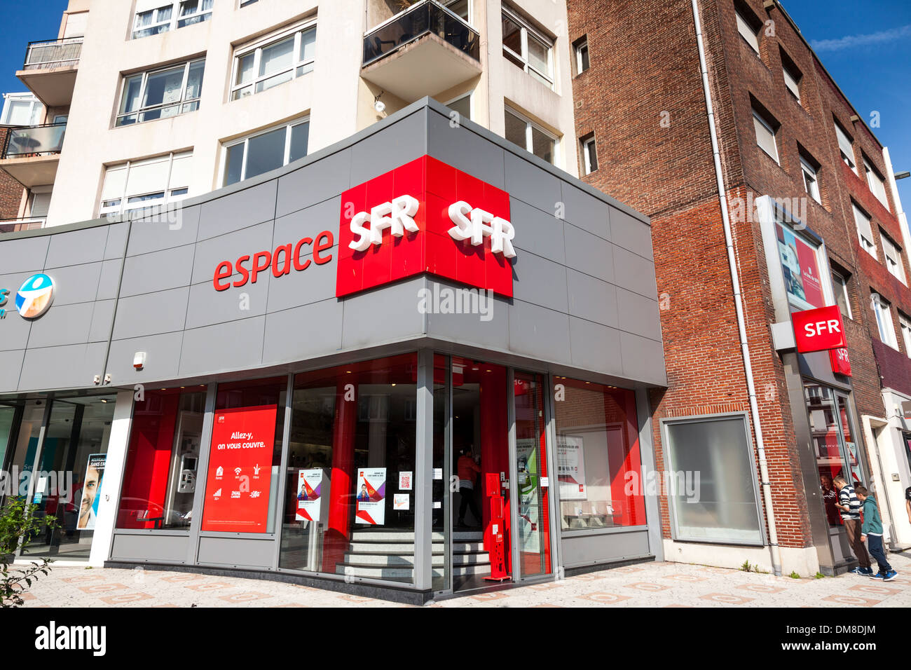 Espace SFR Telekom Shop in Dünkirchen, Frankreich Stockfoto