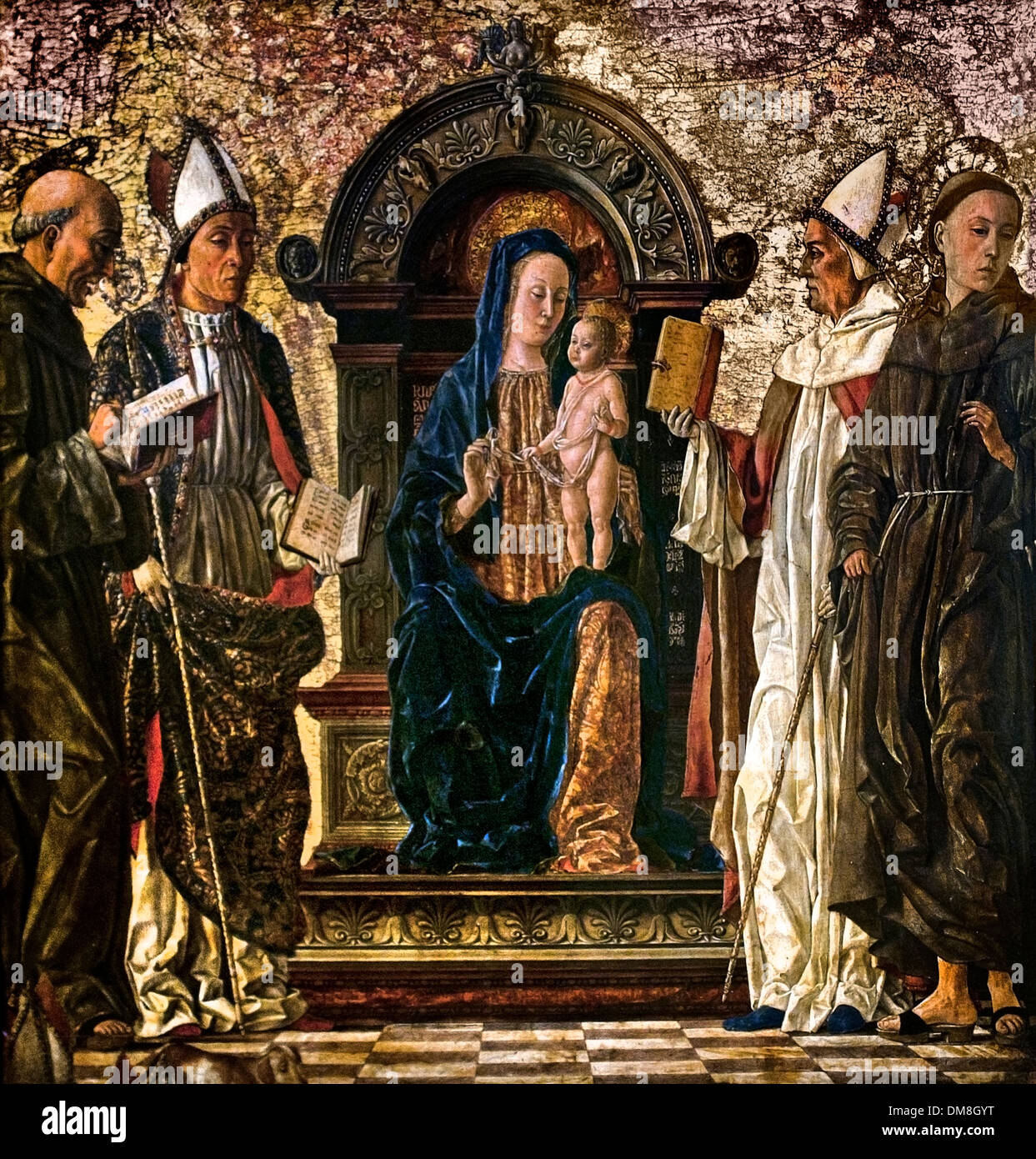 Madonna inthronisiert mit vier heiligen 1450 Ferraresisch Ferrarese Italien Italienisch Stockfoto