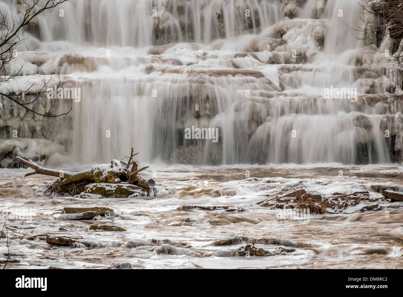 Wasserfälle bei Glen Park Williamsville New York im Winter mit Eis bilden. Stockfoto