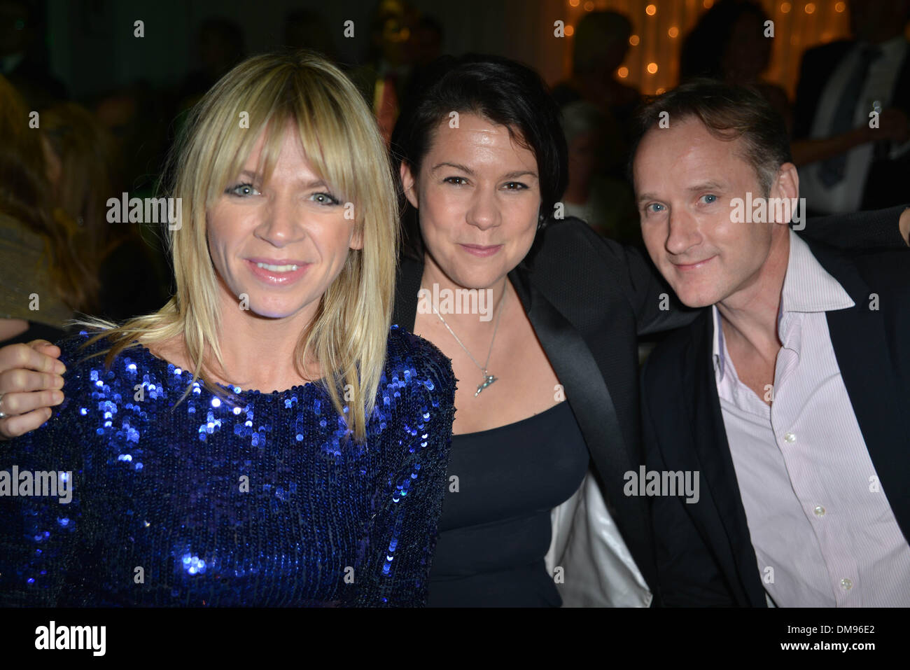 London, UK. 12. Dezember 2013. Zoe Ball besucht die Karen Hardy Studios 5. Geburtstag am Imperial Wharf in London, Foto: siehe Li/Alamy Live News Stockfoto