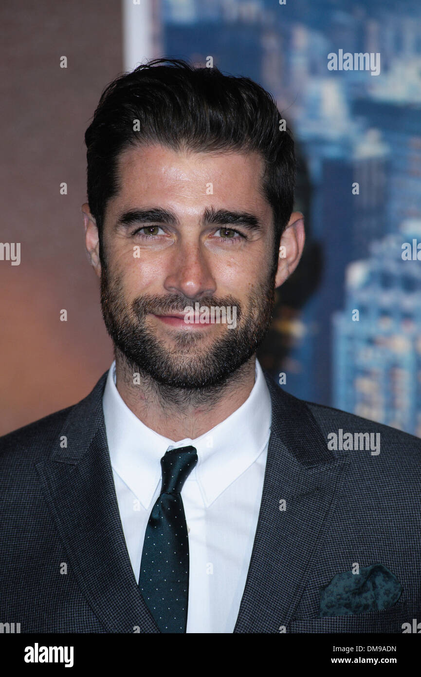 Matt Johnson besucht die UK Premiere von Anchorman 2: The Legend Continues auf 12.11.2013 im VUE am Leicester Square, London. Personen im Bild: Matt Johnson. Bild von Julie Edwards Stockfoto Matt Johnson besucht die UK Premiere von Anchorman 2: The Legend Continues auf 12.11.2013 im VUE am Leicester Square, London. Personen im Bild: Matt Johnson. Bild von Julie Edwards Stockfoto