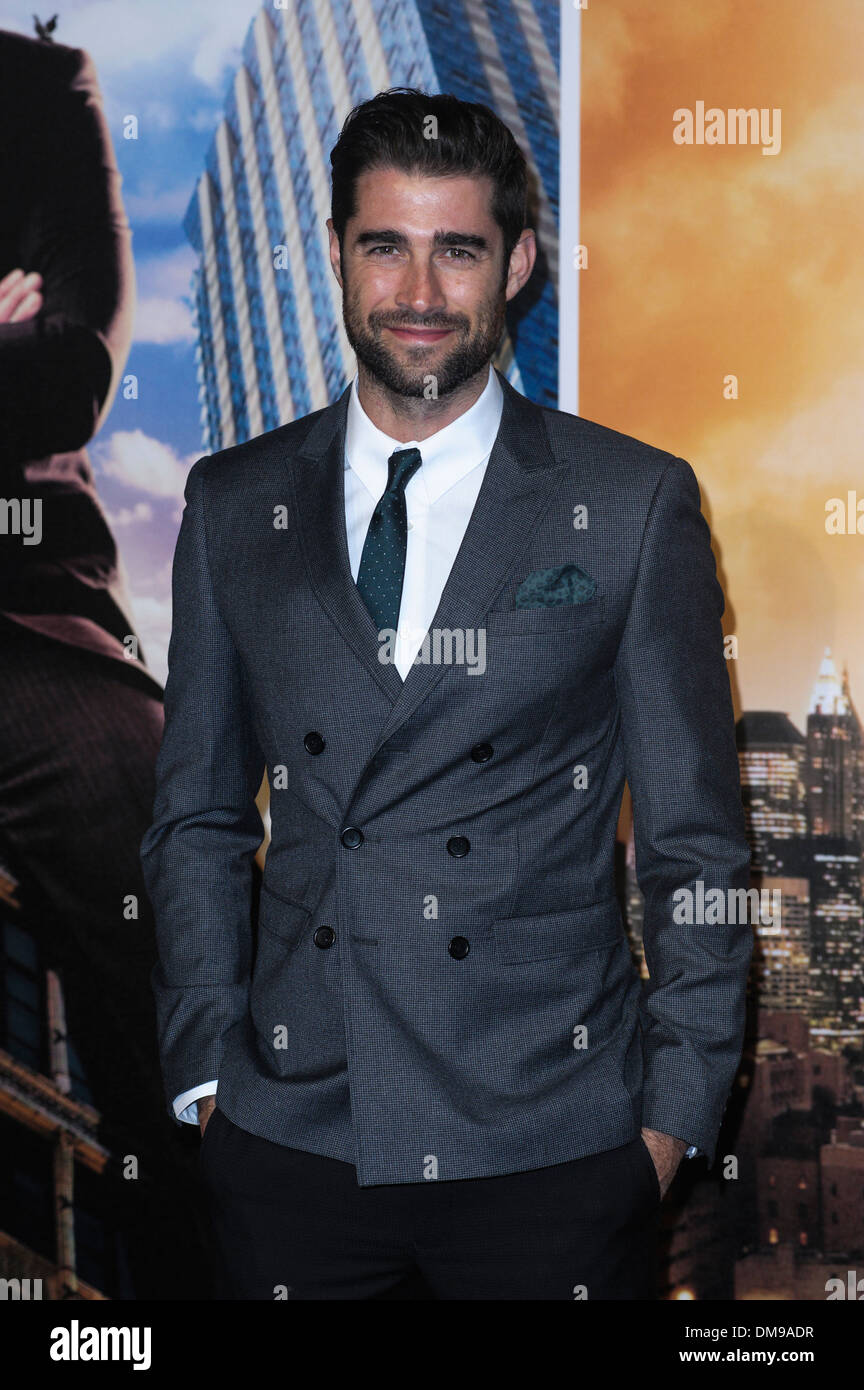 Matt Johnson besucht die UK Premiere von Anchorman 2: The Legend Continues auf 12.11.2013 im VUE am Leicester Square, London. Personen im Bild: Matt Johnson. Bild von Julie Edwards Stockfoto Matt Johnson besucht die UK Premiere von Anchorman 2: The Legend Continues auf 12.11.2013 im VUE am Leicester Square, London. Personen im Bild: Matt Johnson. Bild von Julie Edwards Stockfoto