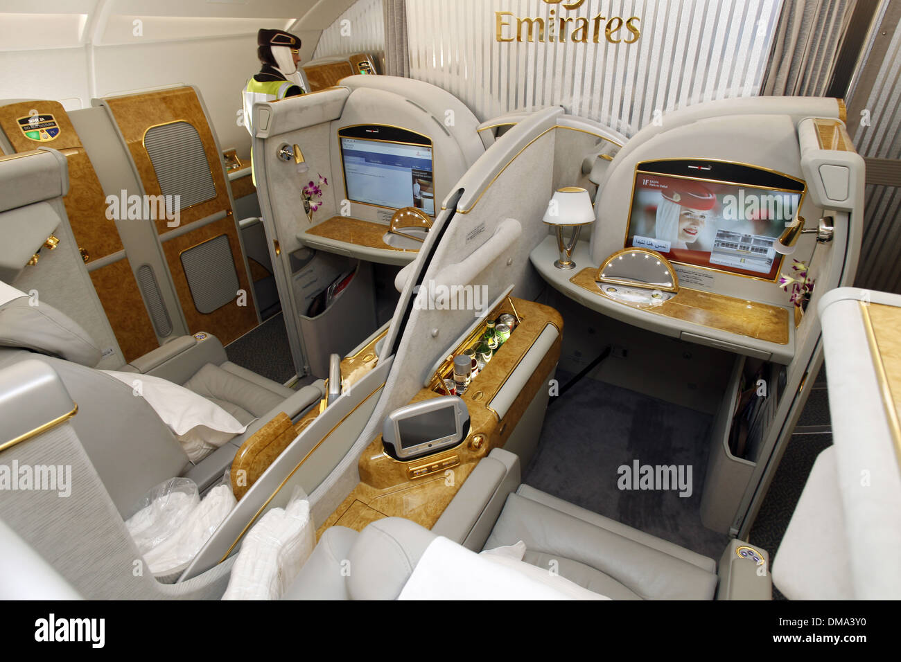 Erstklassige Kabinen im Flugzeug Airbus A380 von Emirates Airlines gehört. 2012 Stockfoto