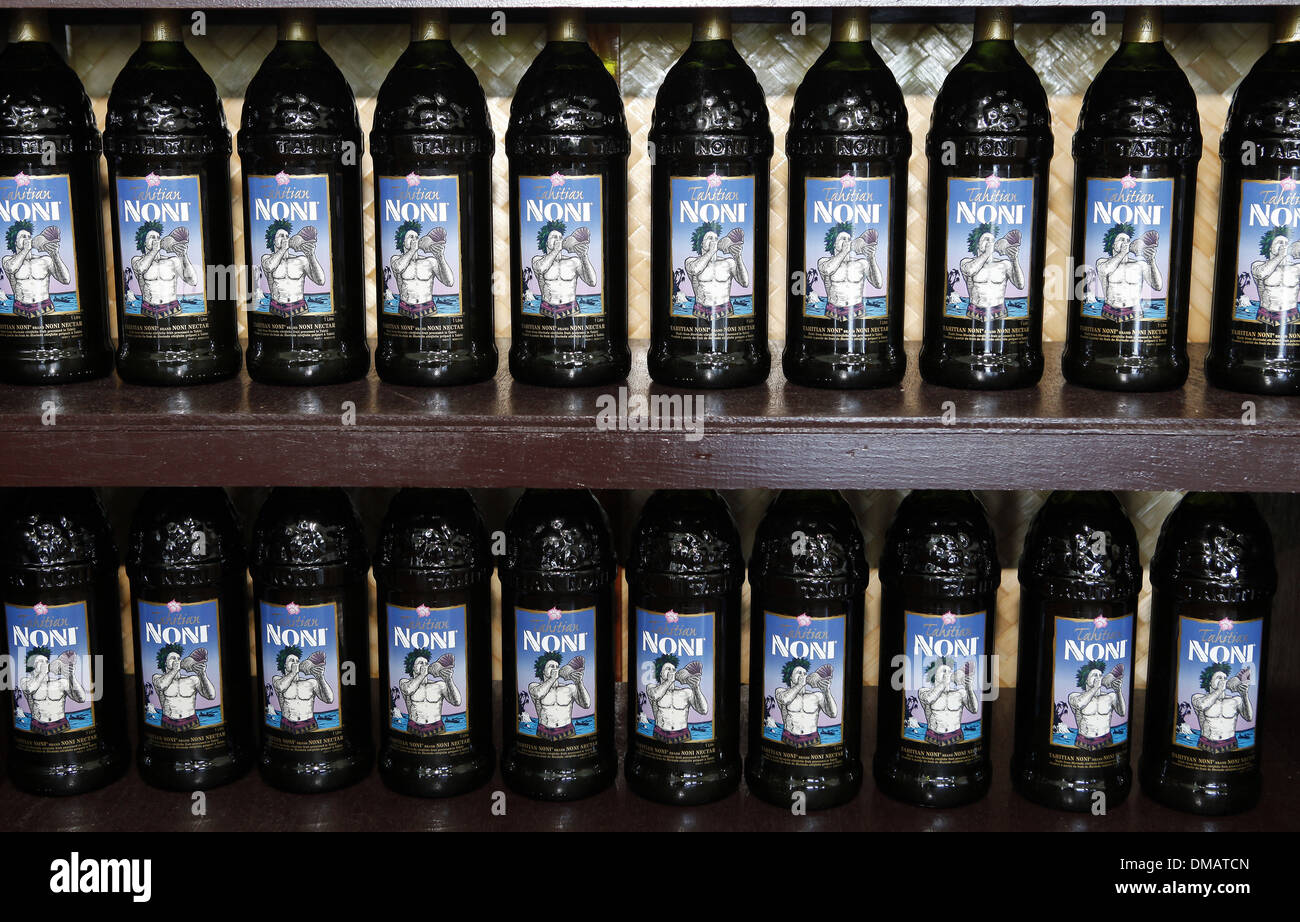 Tahiti, Französisch-Polynesien 2011: Morinda Firmenworkshops, wo Noni-Saft hergestellt wird Stockfoto