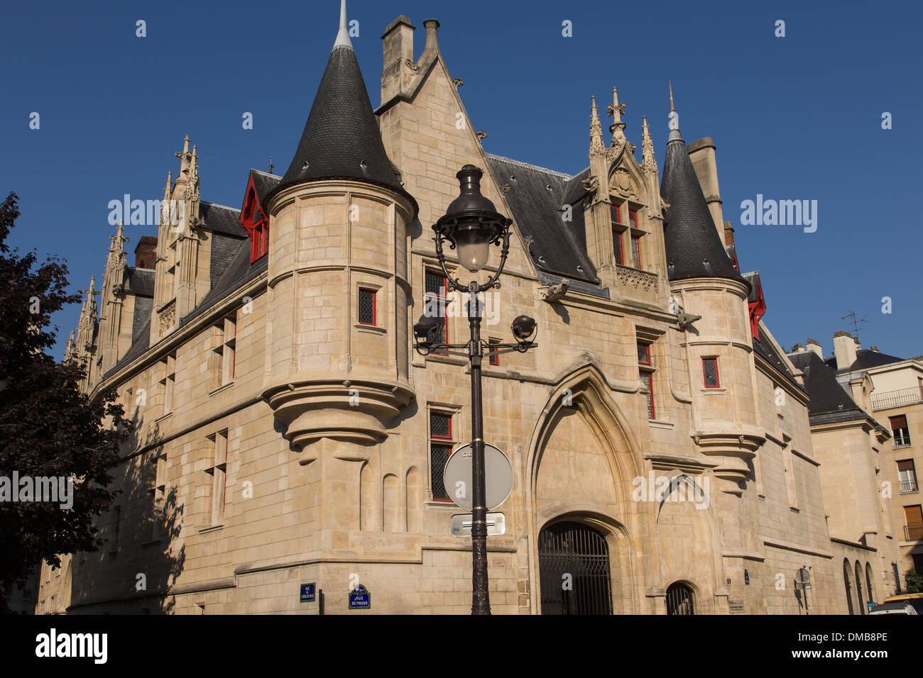 FORNEY BIBLIOTHEK, HOTEL DES ARCHEVEQUES DE SENS, 4. ARRONDISSEMENT, PARIS (75), ILE-DE-FRANCE, FRANKREICH Stockfoto