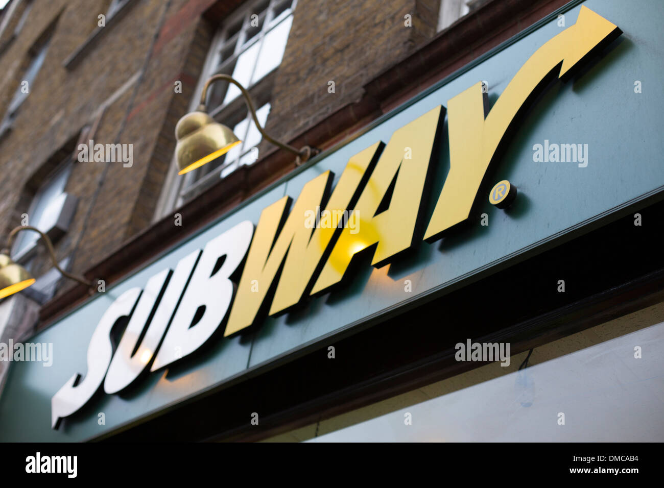 Schild oben Eingang Subway Sandwich outlet Stockfoto