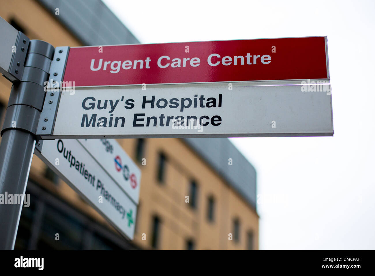 Wegweiser am Guy's Hospital Stockfoto