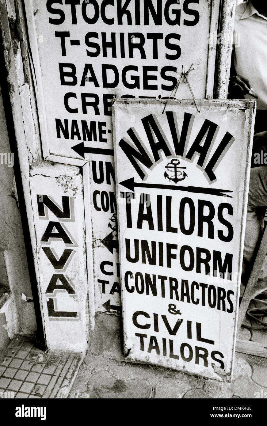 Marine Schneider in Mumbai Bombay in Maharashtra in Indien in Südasien. Mode Kleidung schneidern Stockfoto