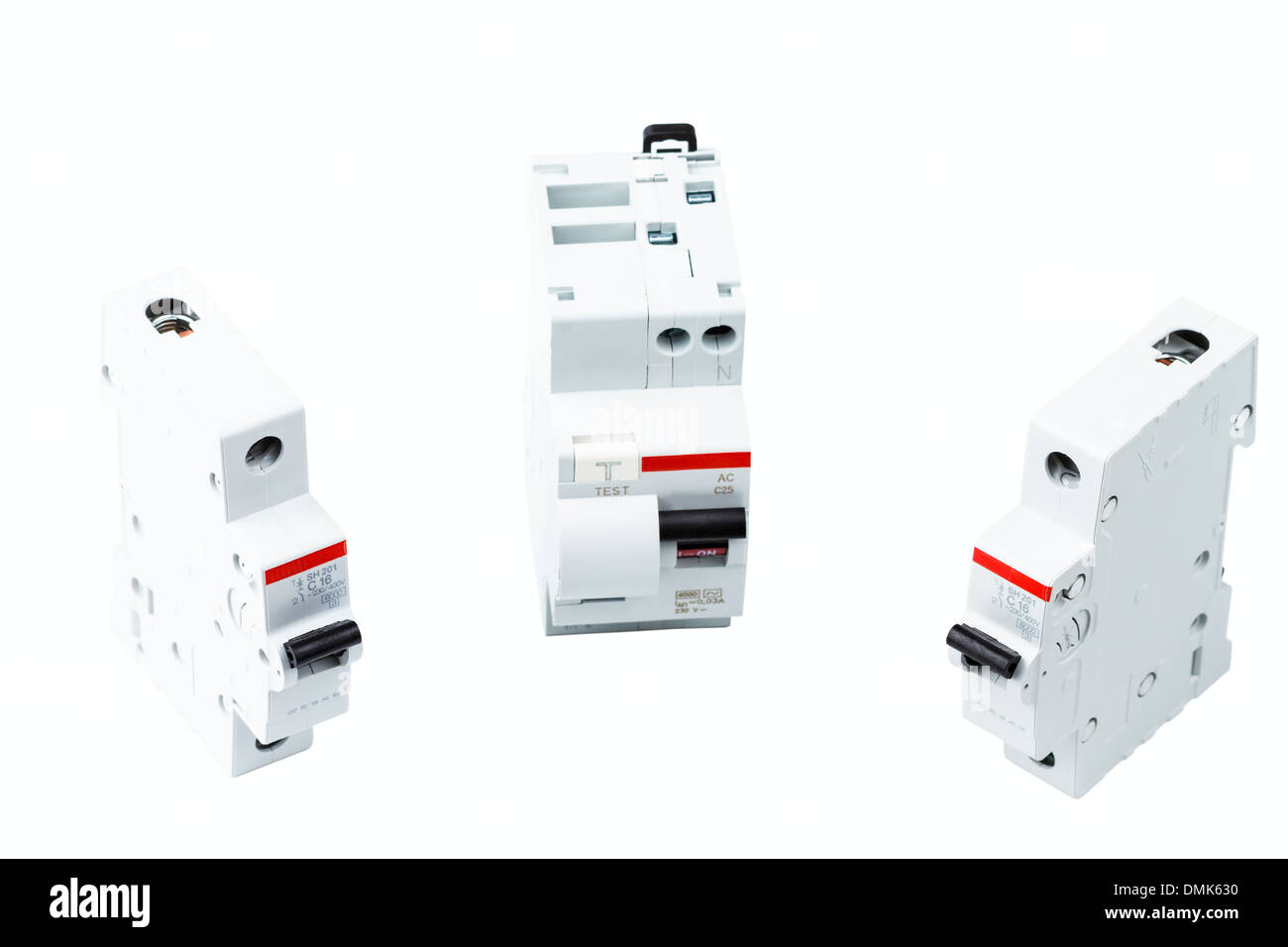 Leitungsschutzschalter isoliert auf weißem Hintergrund Stockfoto